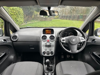 Used Vauxhall Corsa 2011 for sale - 77892670: Photo