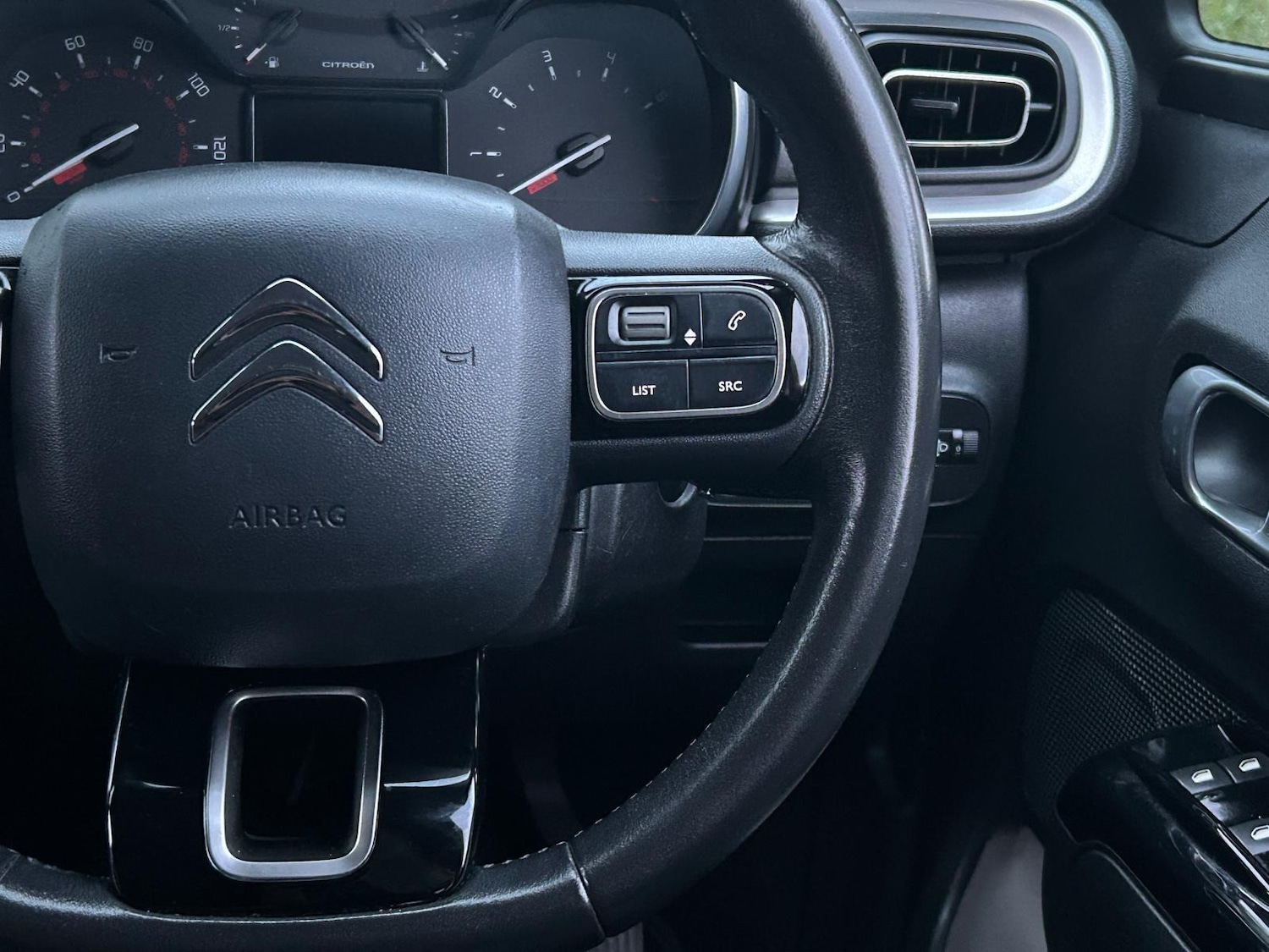 Used Citroen C3 2017 for sale - 76988957: Photo 28