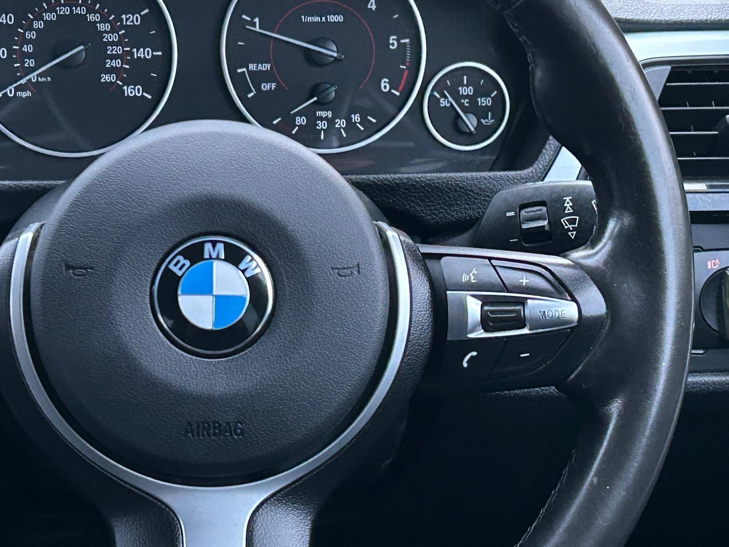 Used BMW 3 Series 2013 for sale - 77823779: Photo 37