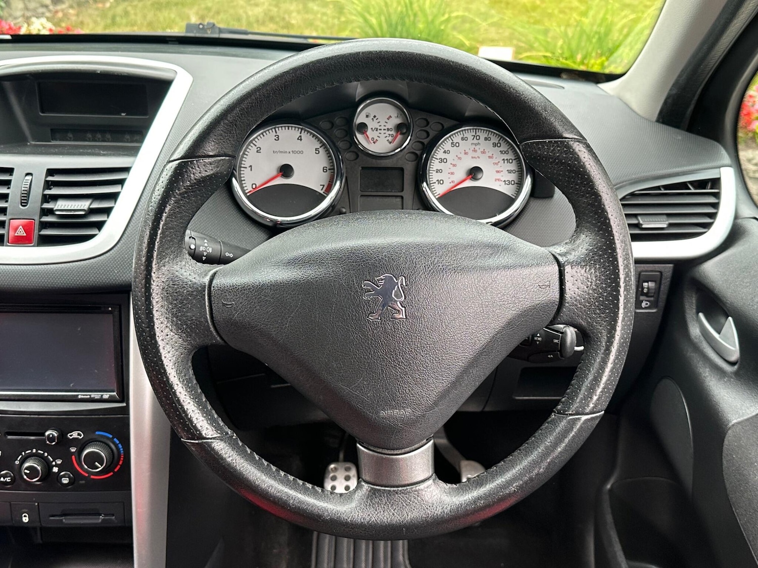 Vehicle 29