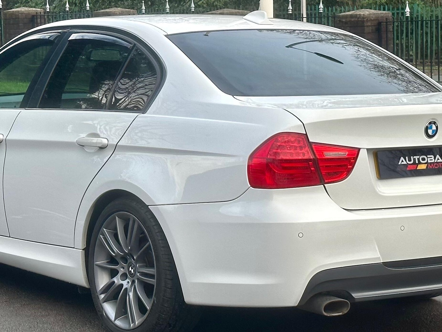 Used BMW 3 Series 2011 for sale - 76839810: Photo 10