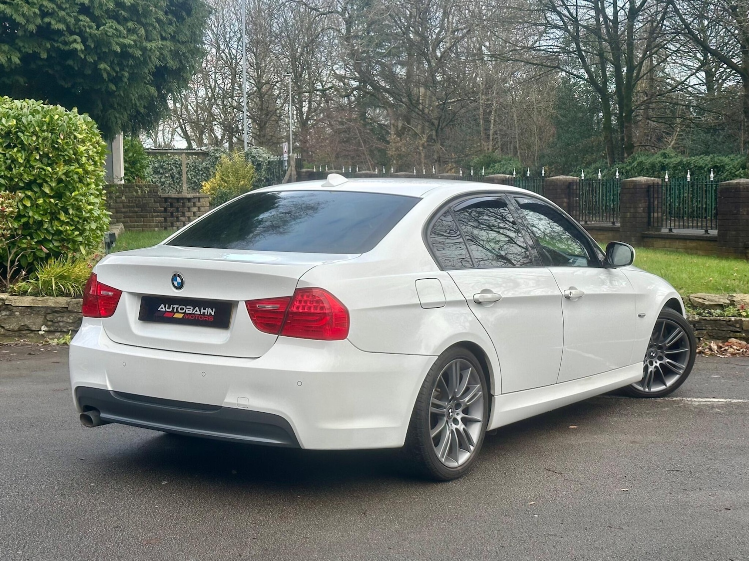 Used BMW 3 Series 2011 for sale - 76839810: Photo 12