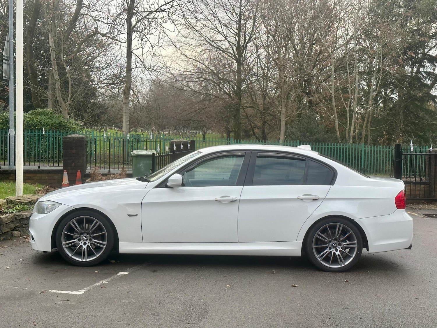 Used BMW 3 Series 2011 for sale - 76839810: Photo 17