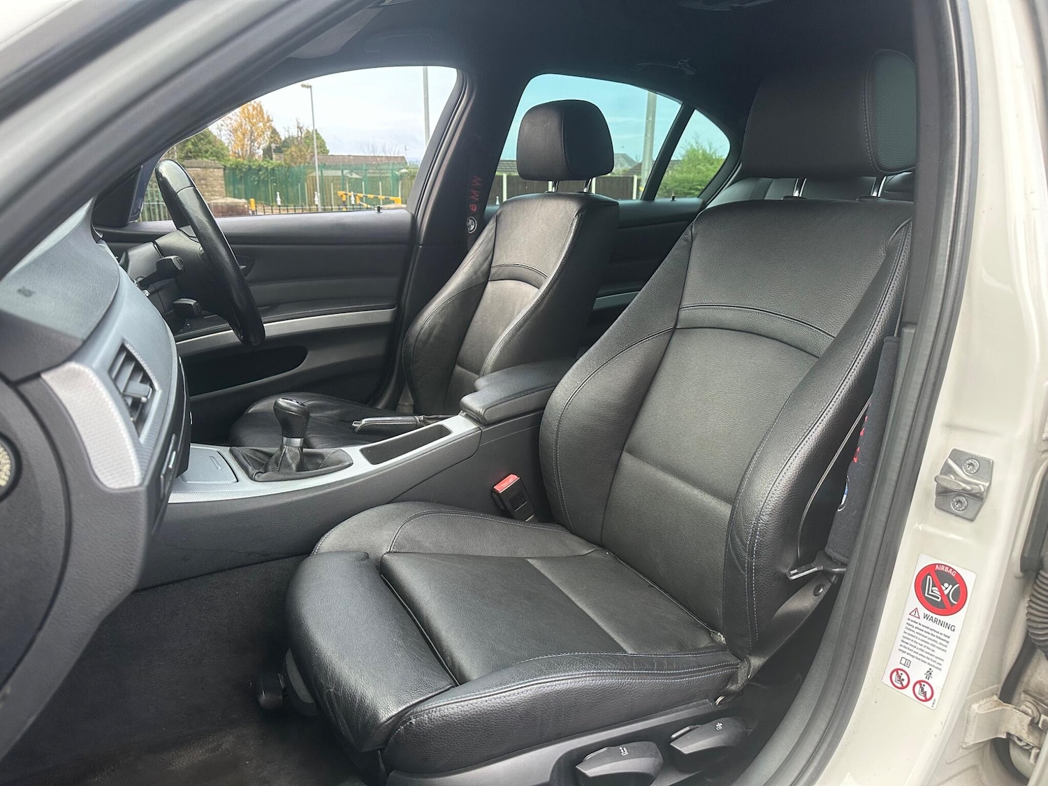 Used BMW 3 Series 2011 for sale - 76839810: Photo 3