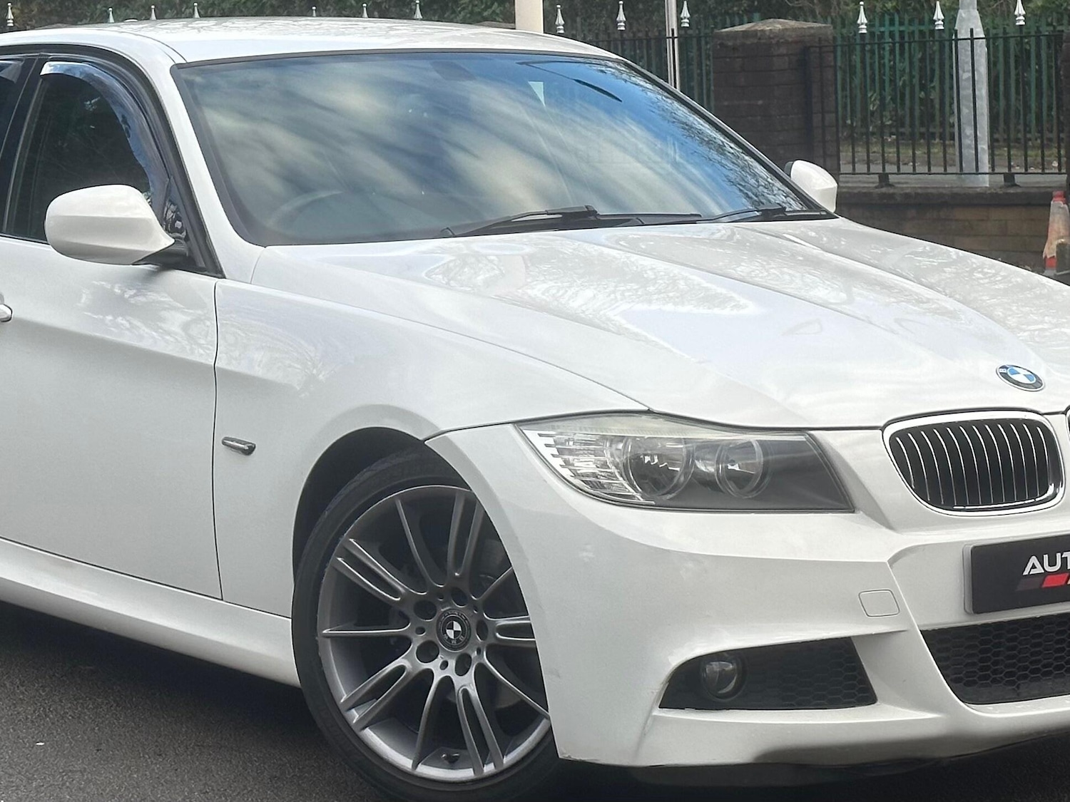 Used BMW 3 Series 2011 for sale - 76839810: Photo 5