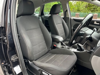 Used Ford Focus 2010 for sale - 78796434: Photo