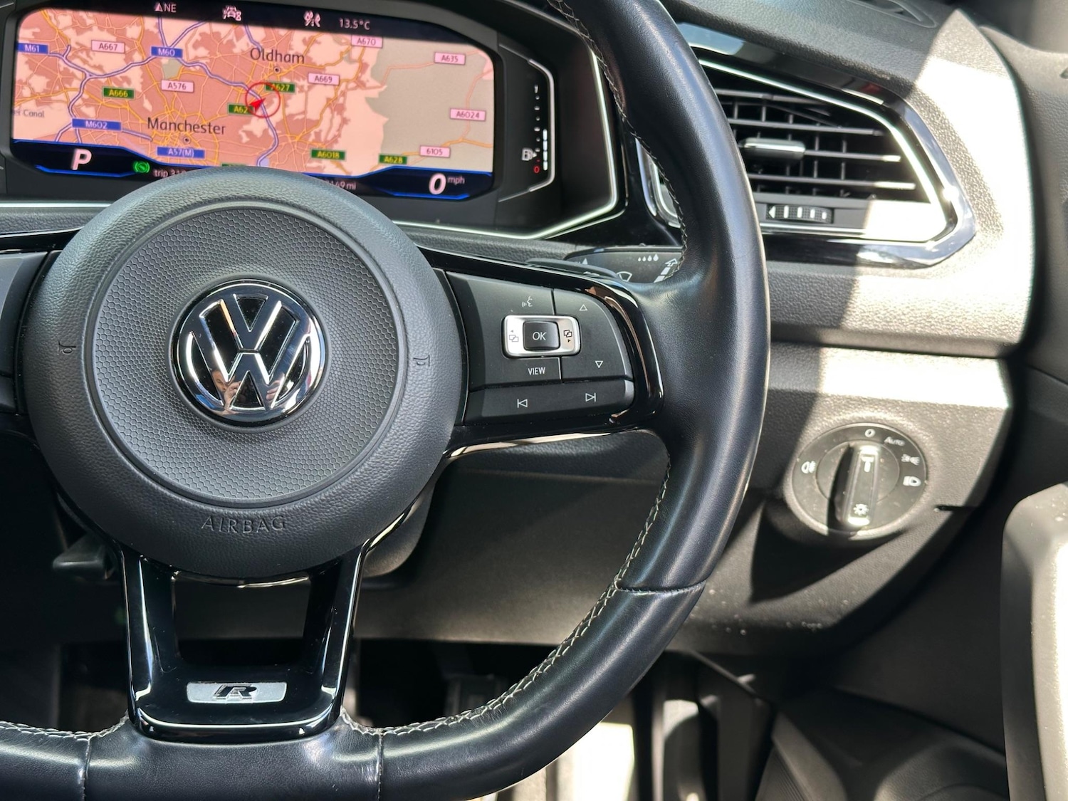 Used Volkswagen T-Roc 2020 for sale - 76607725: Photo 38