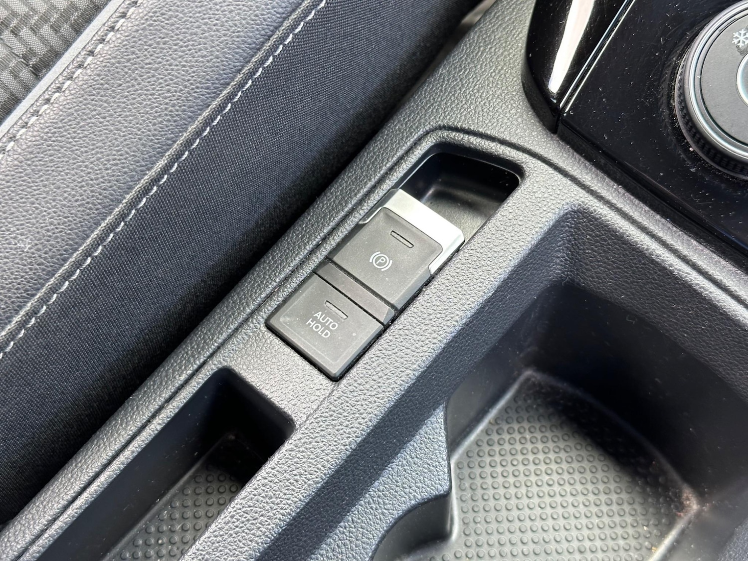 Used Volkswagen T-Roc 2020 for sale - 76607725: Photo 55