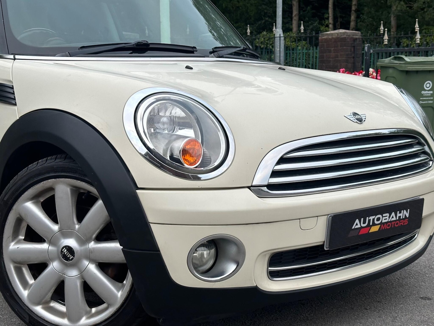 Used MINI Hatch 2010 for sale - 76239652: Photo 11
