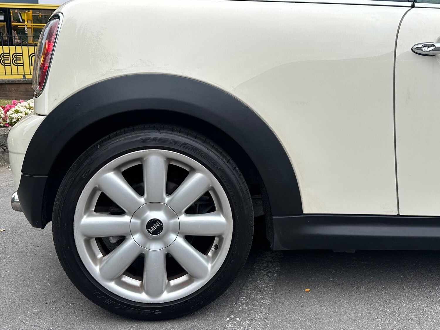 Used MINI Hatch 2010 for sale - 76239652: Photo 22