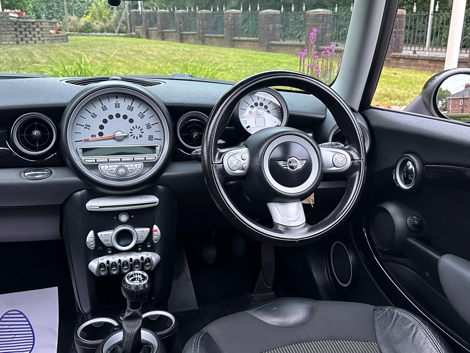 Used MINI Hatch 2010 for sale - 76239652: Photo 33