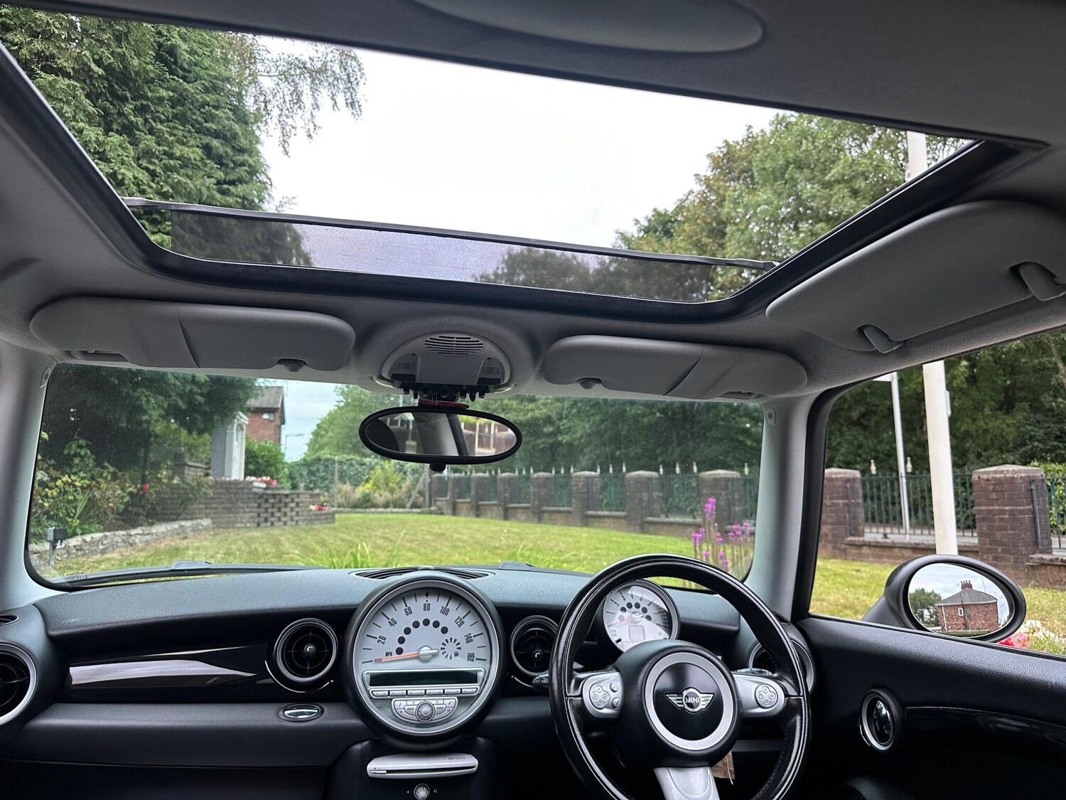 Used MINI Hatch 2010 for sale - 76239652: Photo 38