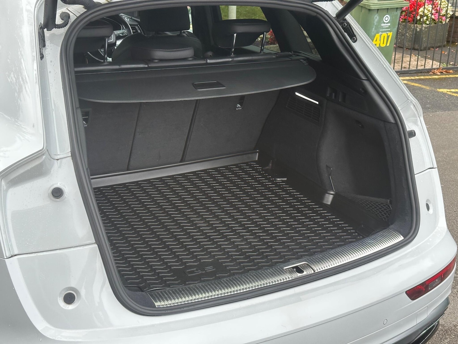 Vehicle 25