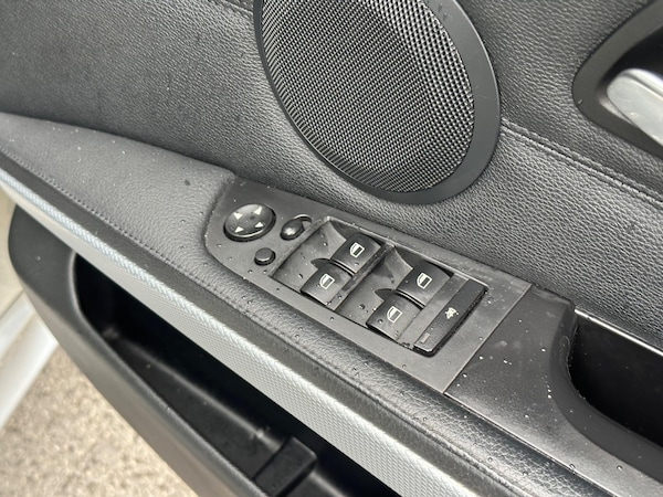 Used BMW 3 Series 2009 for sale - 75507539: Photo 40