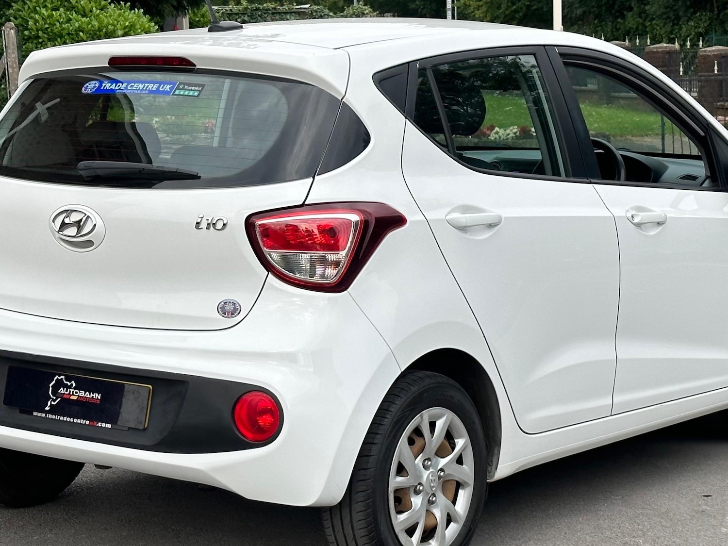 Used Hyundai i10 2017 for sale - 77131772: Photo 13