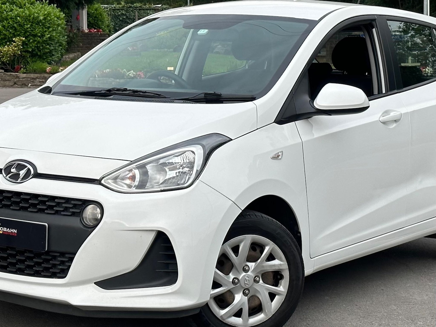Used Hyundai i10 2017 for sale - 77131772: Photo 8