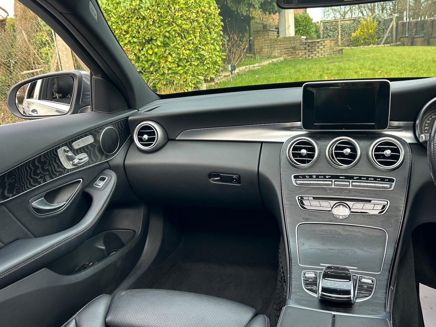 Used Mercedes-Benz C Class 2017 for sale - 77559695: Photo 41