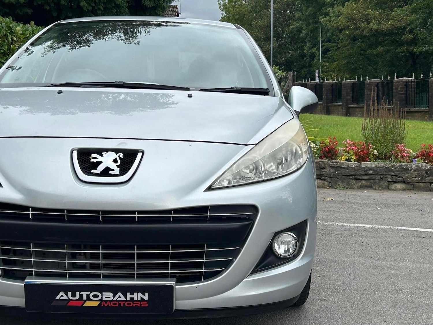 Used Peugeot 207 2011 for sale - 76425290: Photo 13