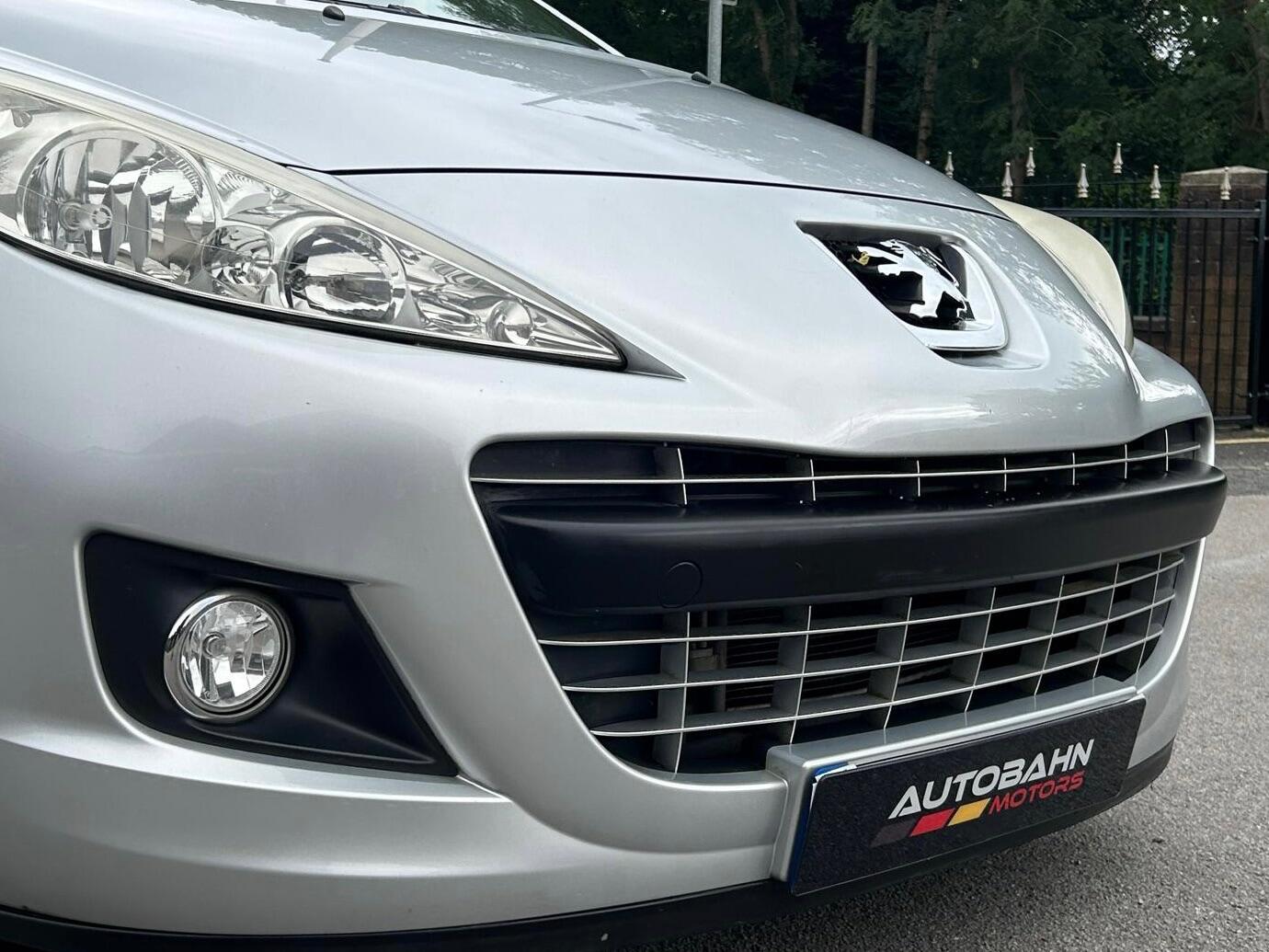 Used Peugeot 207 2011 for sale - 76425290: Photo 19