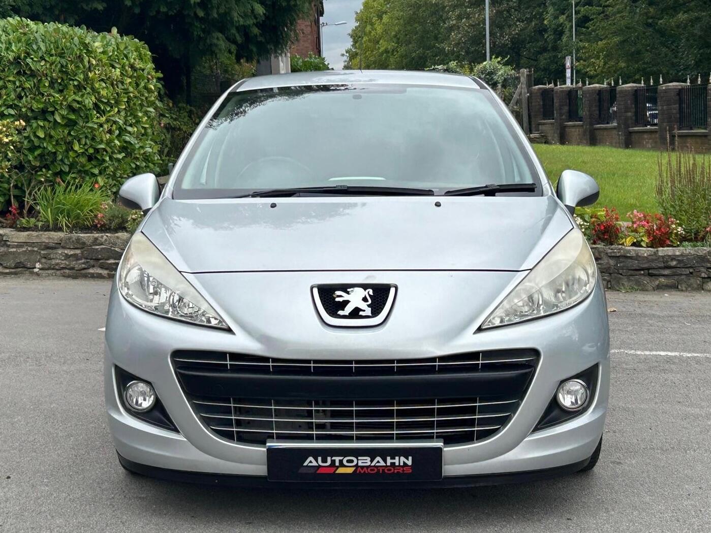 Used Peugeot 207 2011 for sale - 76425290: Photo 6