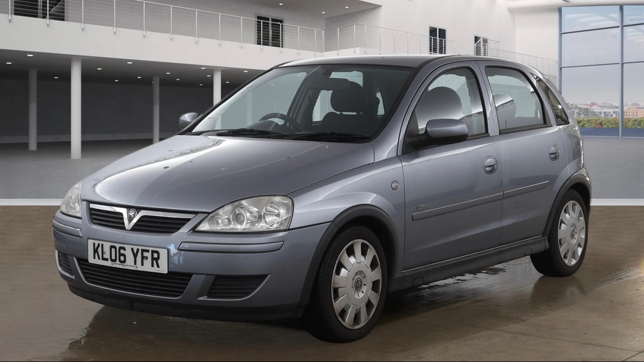 Used Vauxhall Corsa 2006 for sale - 77604926: Photo 2