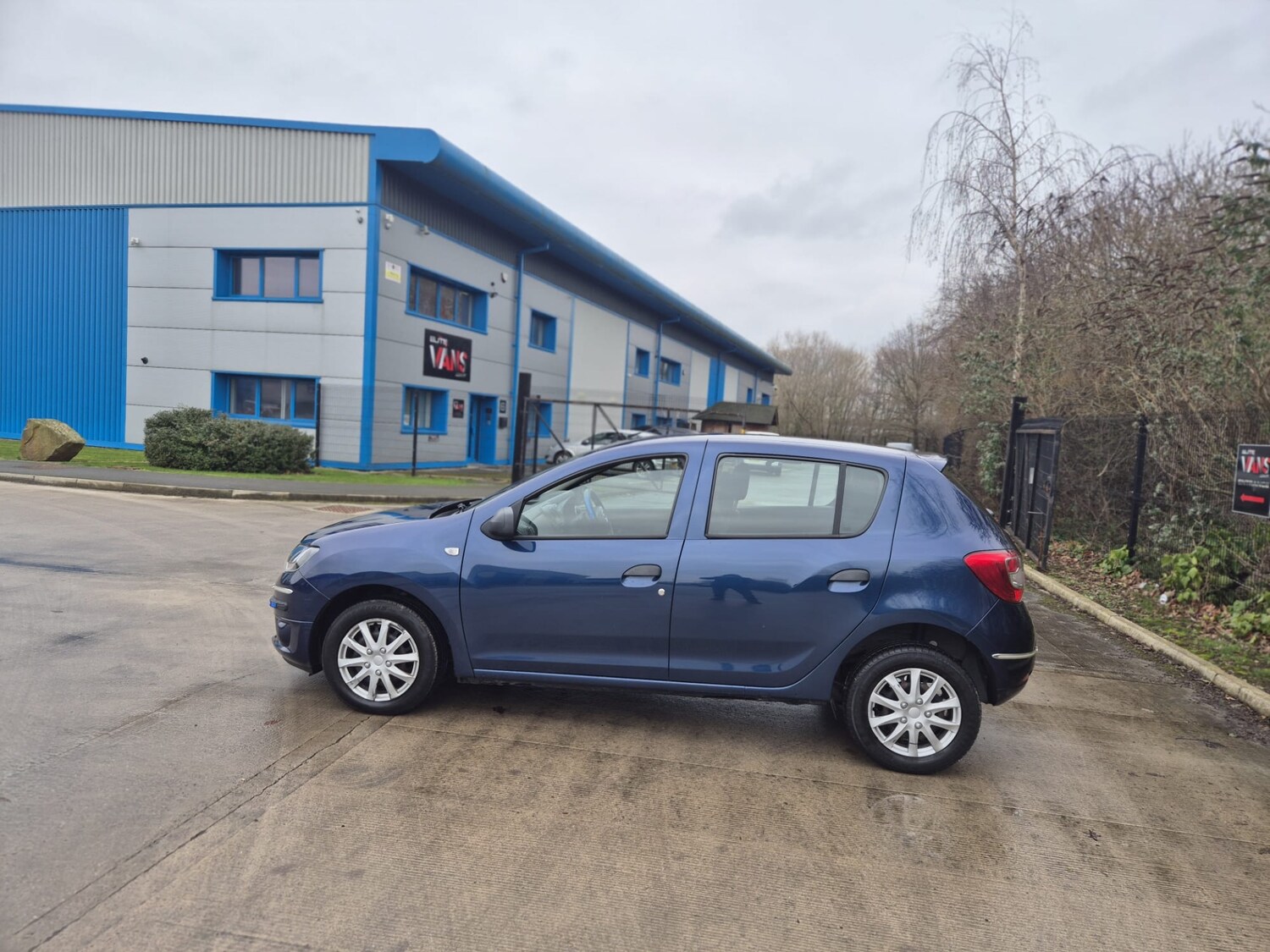 Used Dacia Sandero 2016 for sale - 77379540: Photo 11