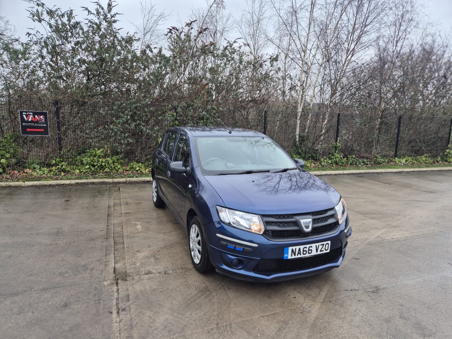 Used Dacia Sandero 2016 for sale - 77379540: Photo 2
