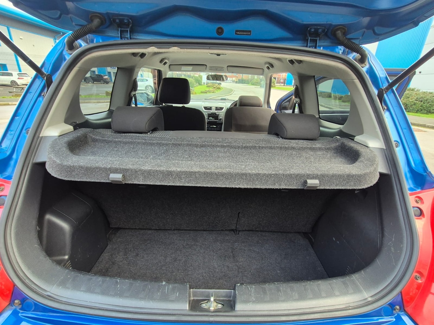 Used Suzuki Swift 2013 for sale - 77382049: Photo 22