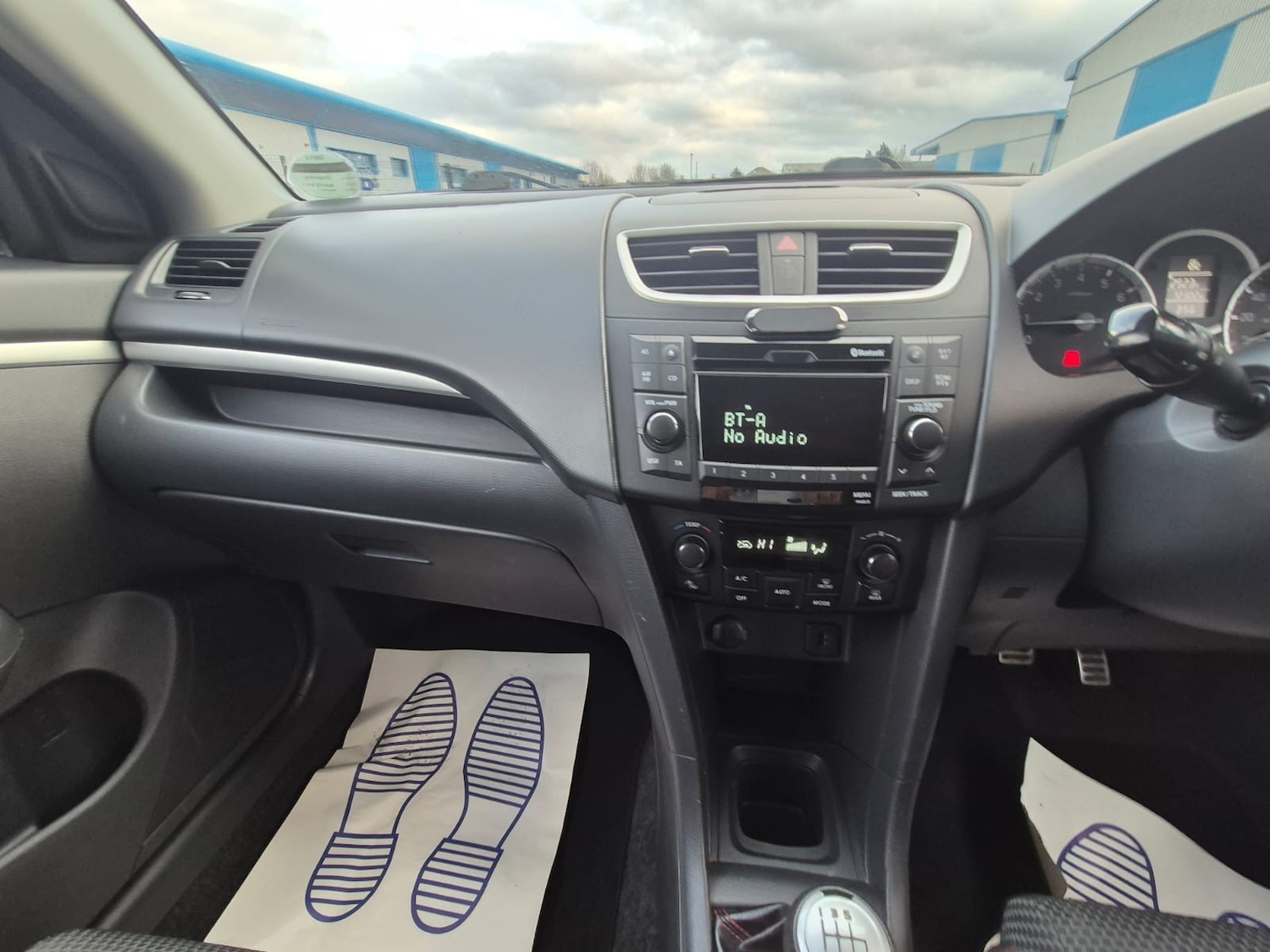 Used Suzuki Swift 2013 for sale - 77382049: Photo 26