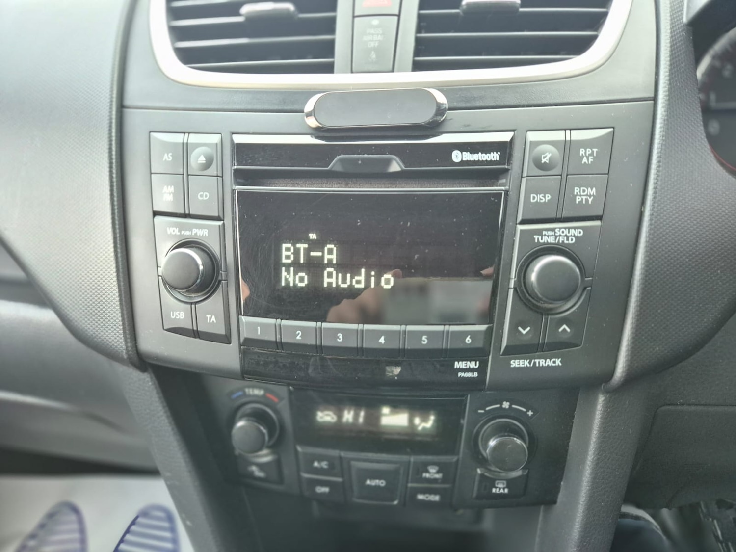 Used Suzuki Swift 2013 for sale - 77382049: Photo 31