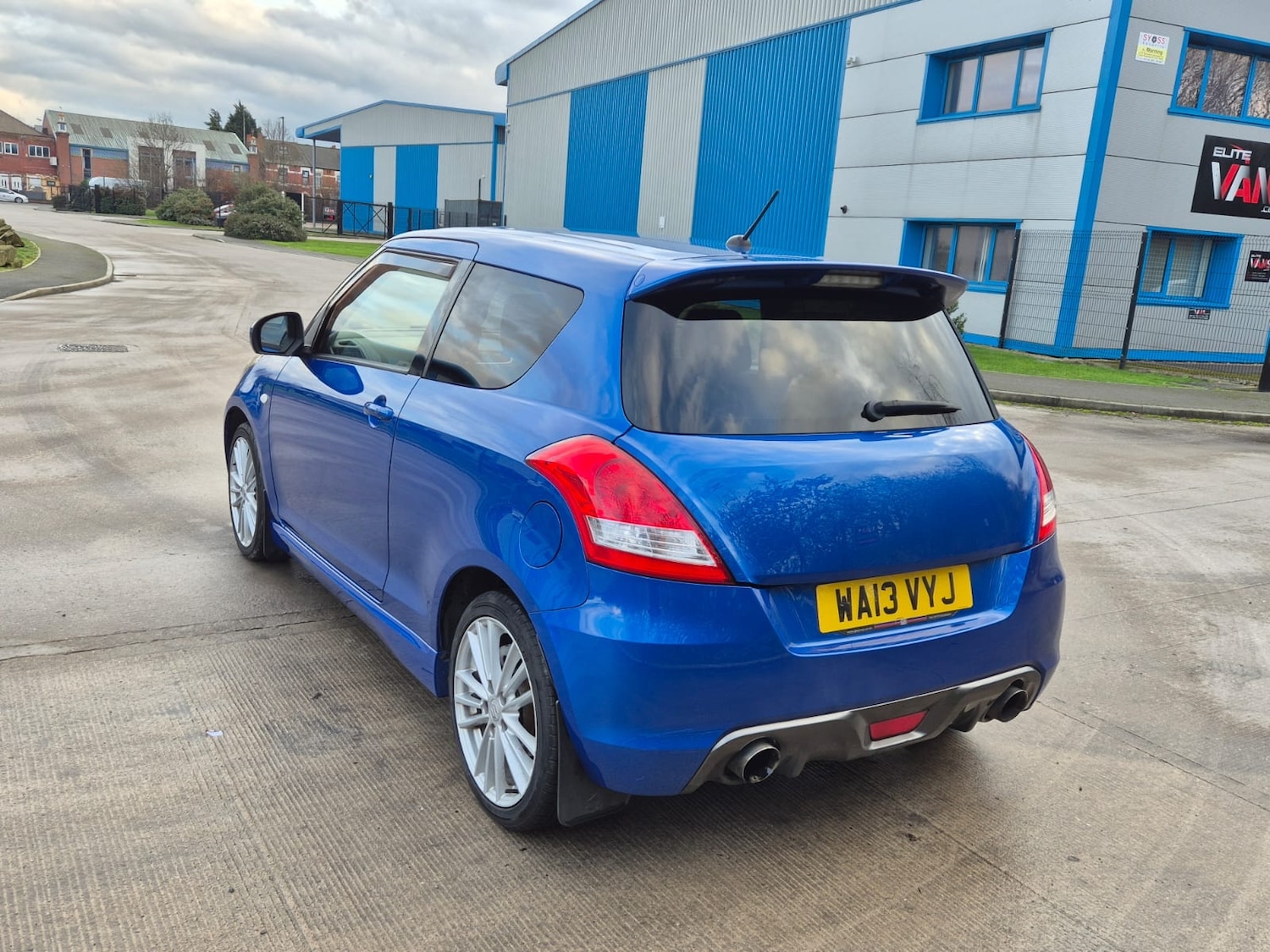 Used Suzuki Swift 2013 for sale - 77382049: Photo 8