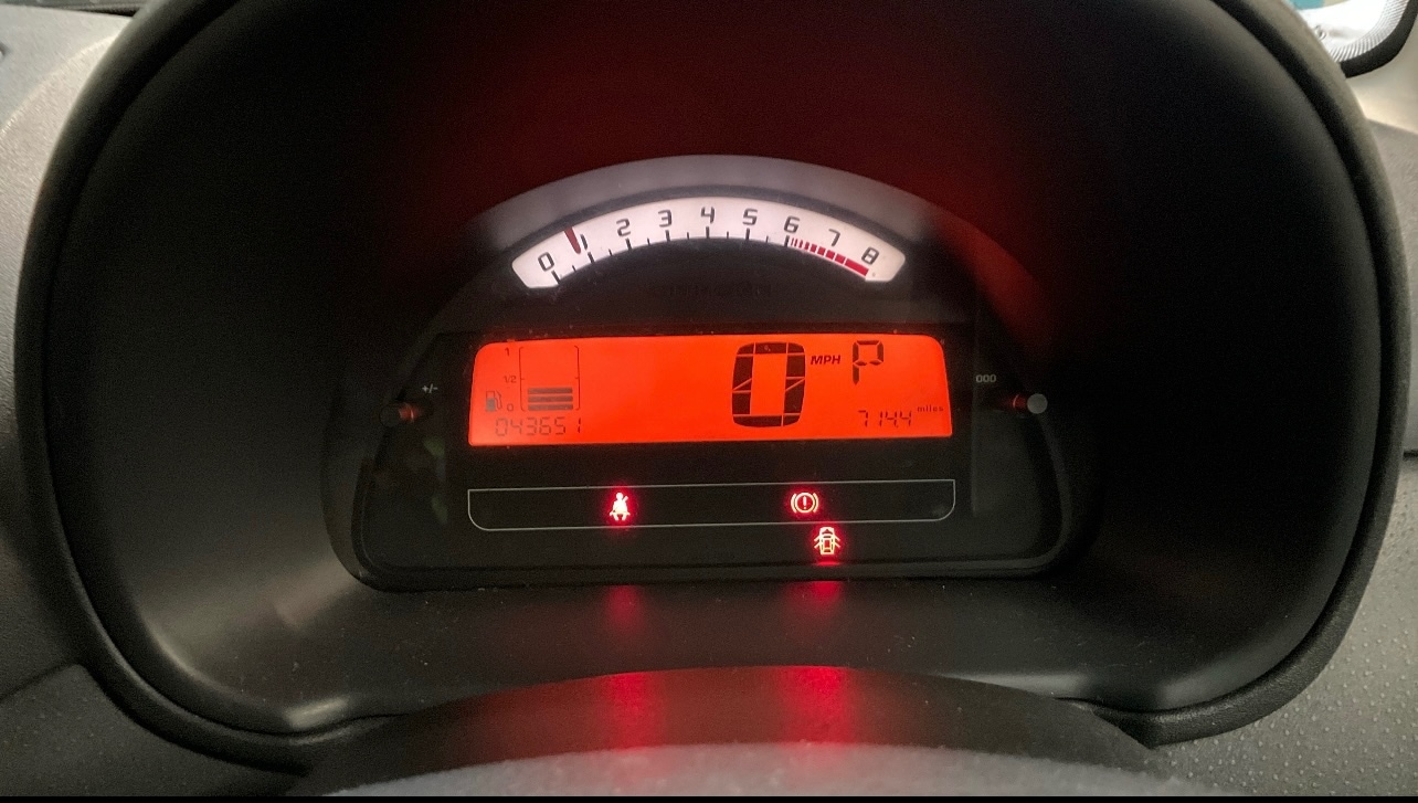 Used Citroen C3 2009 for sale - 77392265: Photo 10