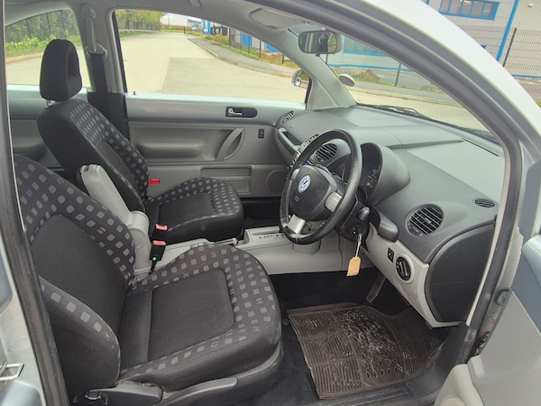 Used Volkswagen Beetle 2001 for sale - 76249924: Photo 13