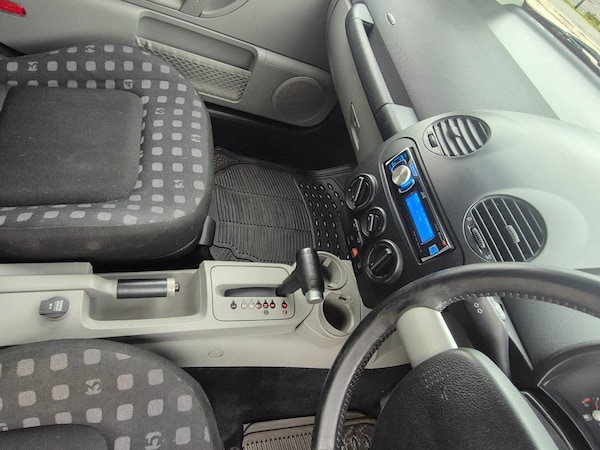 Used Volkswagen Beetle 2001 for sale - 76249924: Photo 18