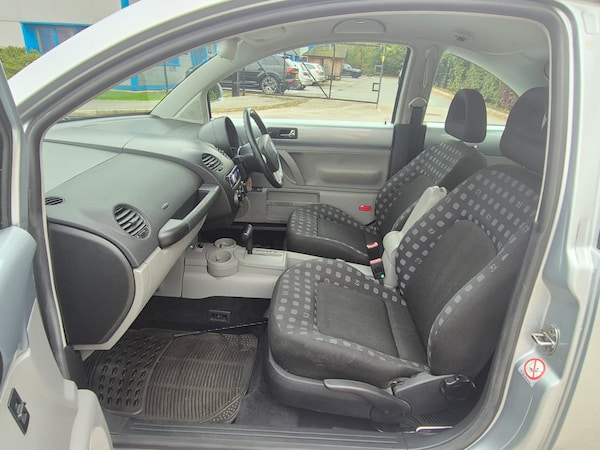 Used Volkswagen Beetle 2001 for sale - 76249924: Photo 22