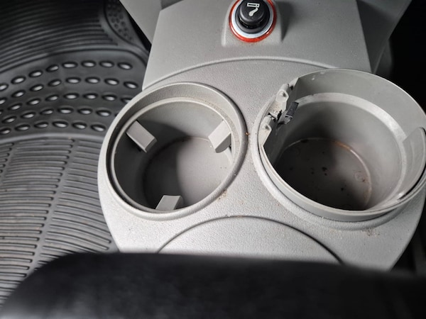 Used Volkswagen Beetle 2001 for sale - 76249924: Photo 24