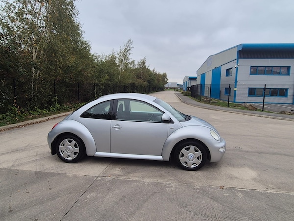 Used Volkswagen Beetle 2001 for sale - 76249924: Photo 6