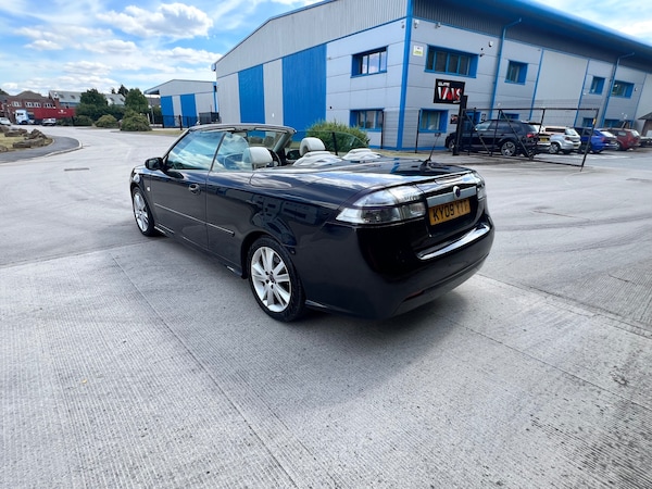 Used Saab 9-3 2009 for sale - 75207579: Photo 11