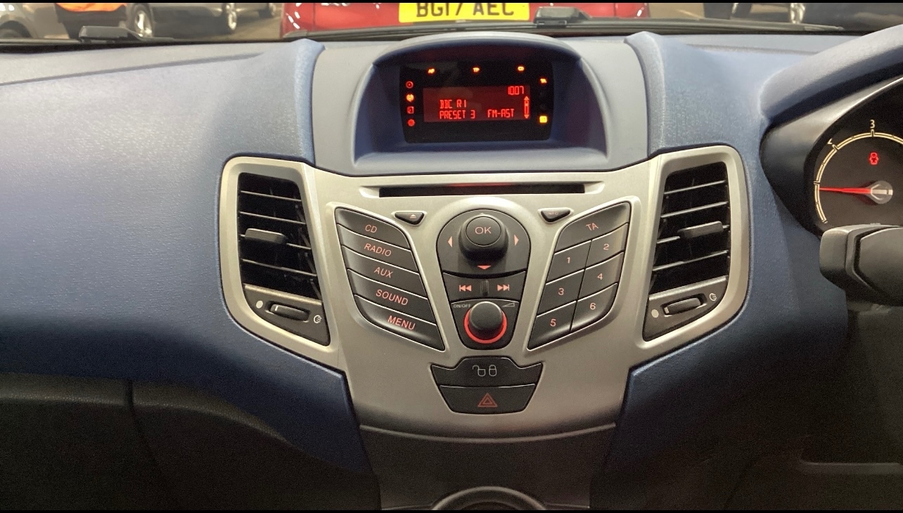 Used Ford Fiesta 2009 for sale - 77605110: Photo 11