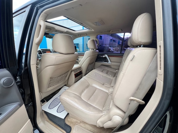 Used Toyota Landcruiser 2014 for sale - 74366045: Photo 19