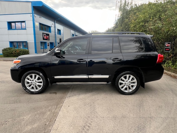 Used Toyota Landcruiser 2014 for sale - 74366045: Photo 8