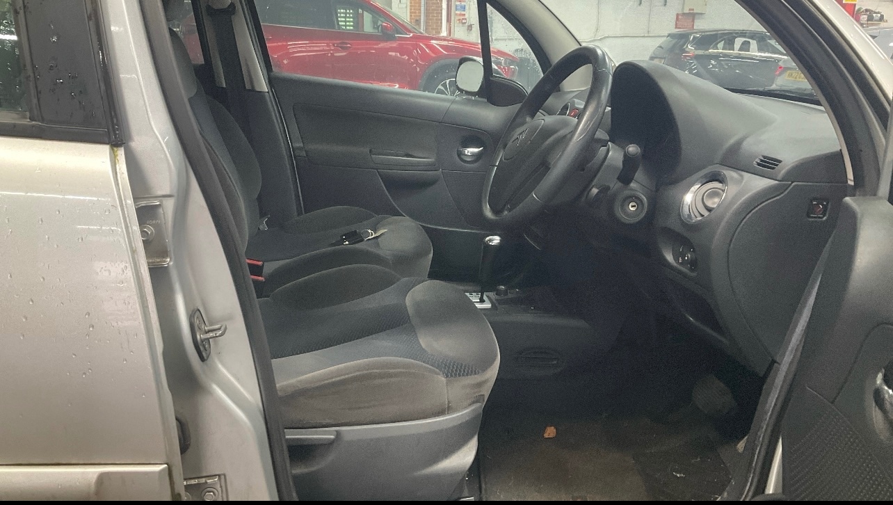 Used Citroen C3 2009 for sale - 77605055: Photo 9