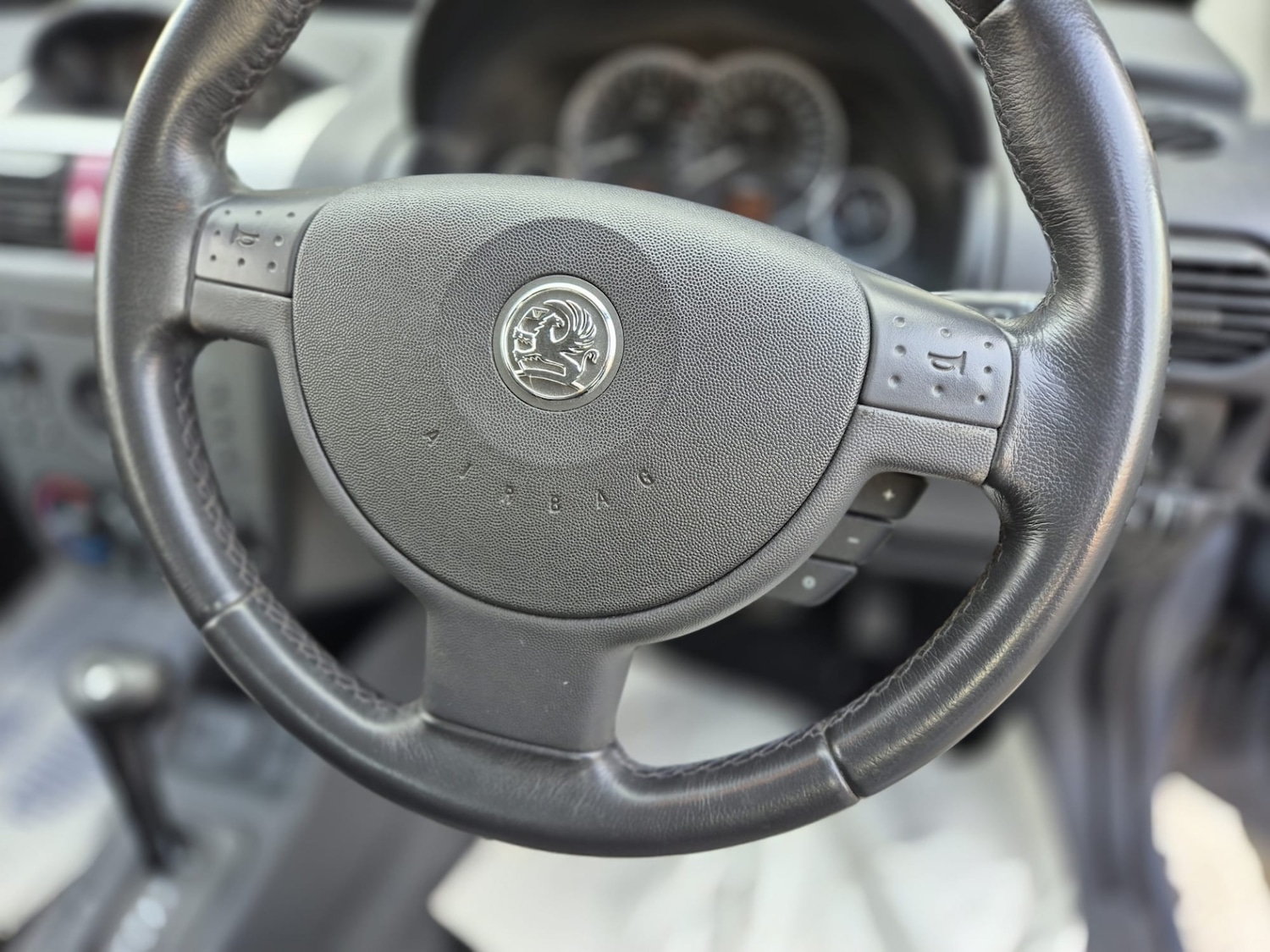 Used Vauxhall Corsa 2004 for sale - 77981140: Photo 15