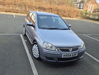 Used Vauxhall Corsa 2004 for sale - 77981140: Photo