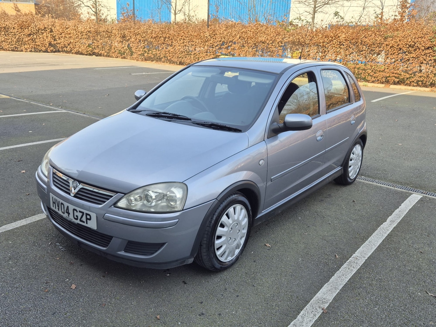Used Vauxhall Corsa 2004 for sale - 77981140: Photo 4