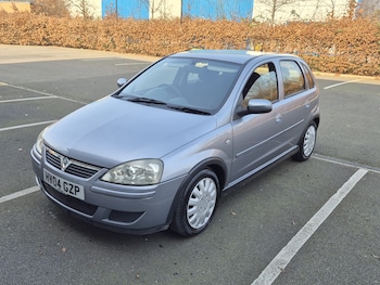 Used Vauxhall Corsa 2004 for sale - 77981140: Photo