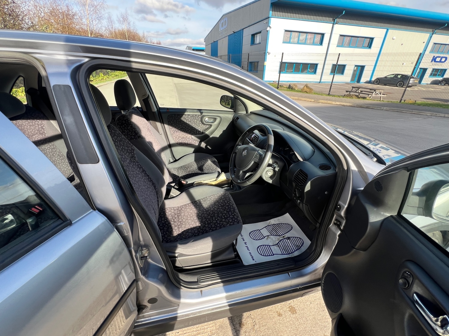 Used Vauxhall Corsa 2003 for sale - 77604933: Photo 17