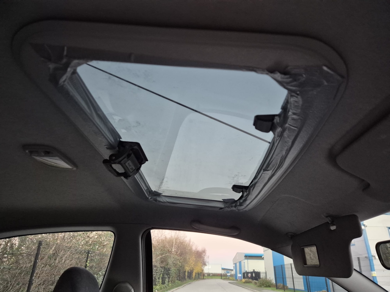 Used Toyota Yaris 2001 for sale - 77013209: Photo 12