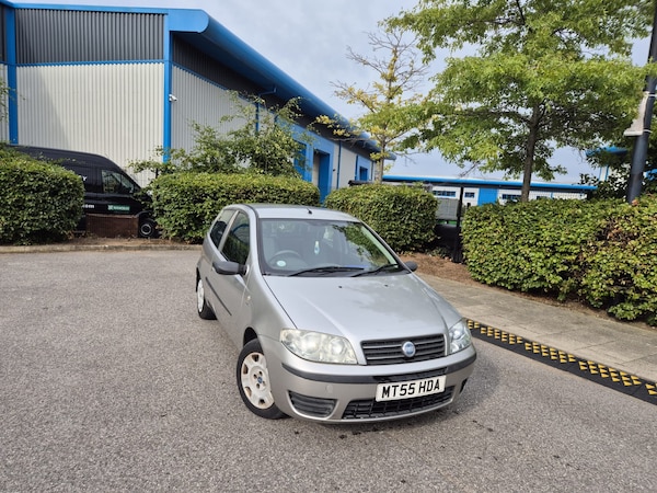 Used Fiat Punto 2005 for sale - 75407875: Photo 1