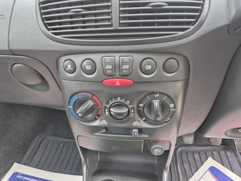Used Fiat Punto 2005 for sale - 75407875: Photo